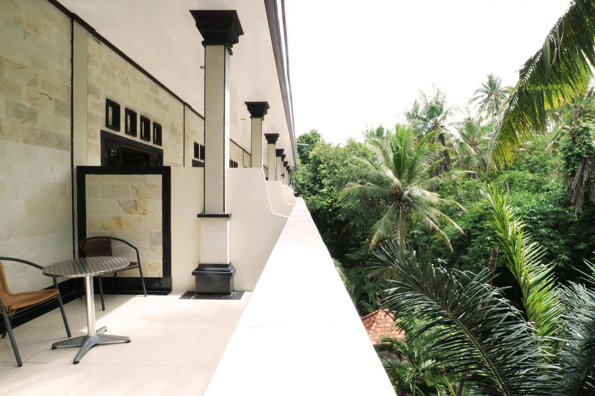 Oyo 91925 Ijo Eco Lodge Hotel Mengwi Esterno foto